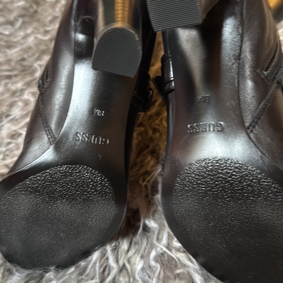 Gorgeous Guess Black Leather Knee Boots-8M - Picture 6 of 6